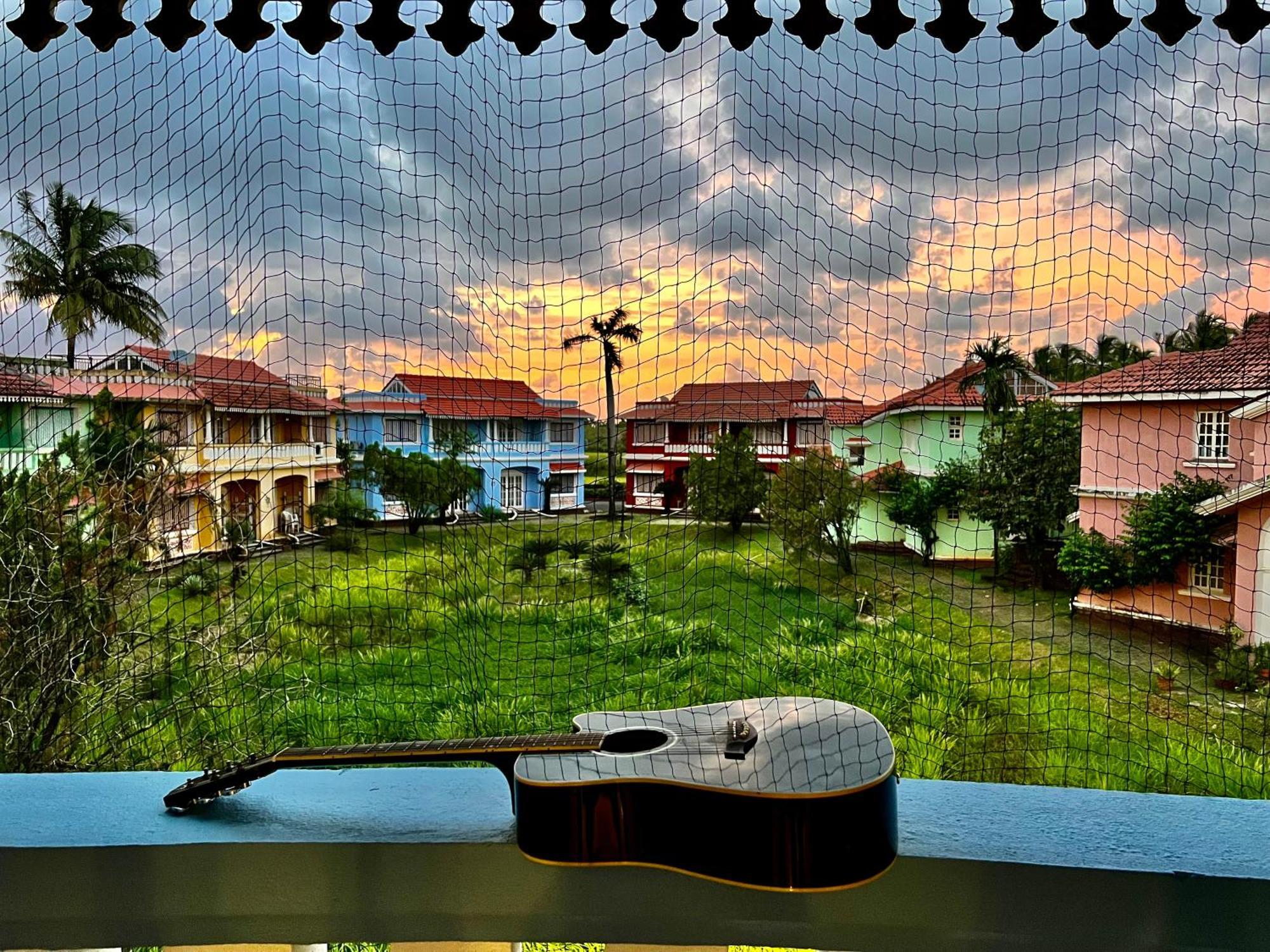 Chalet Saffron Goa Бенаулим Екстериор снимка